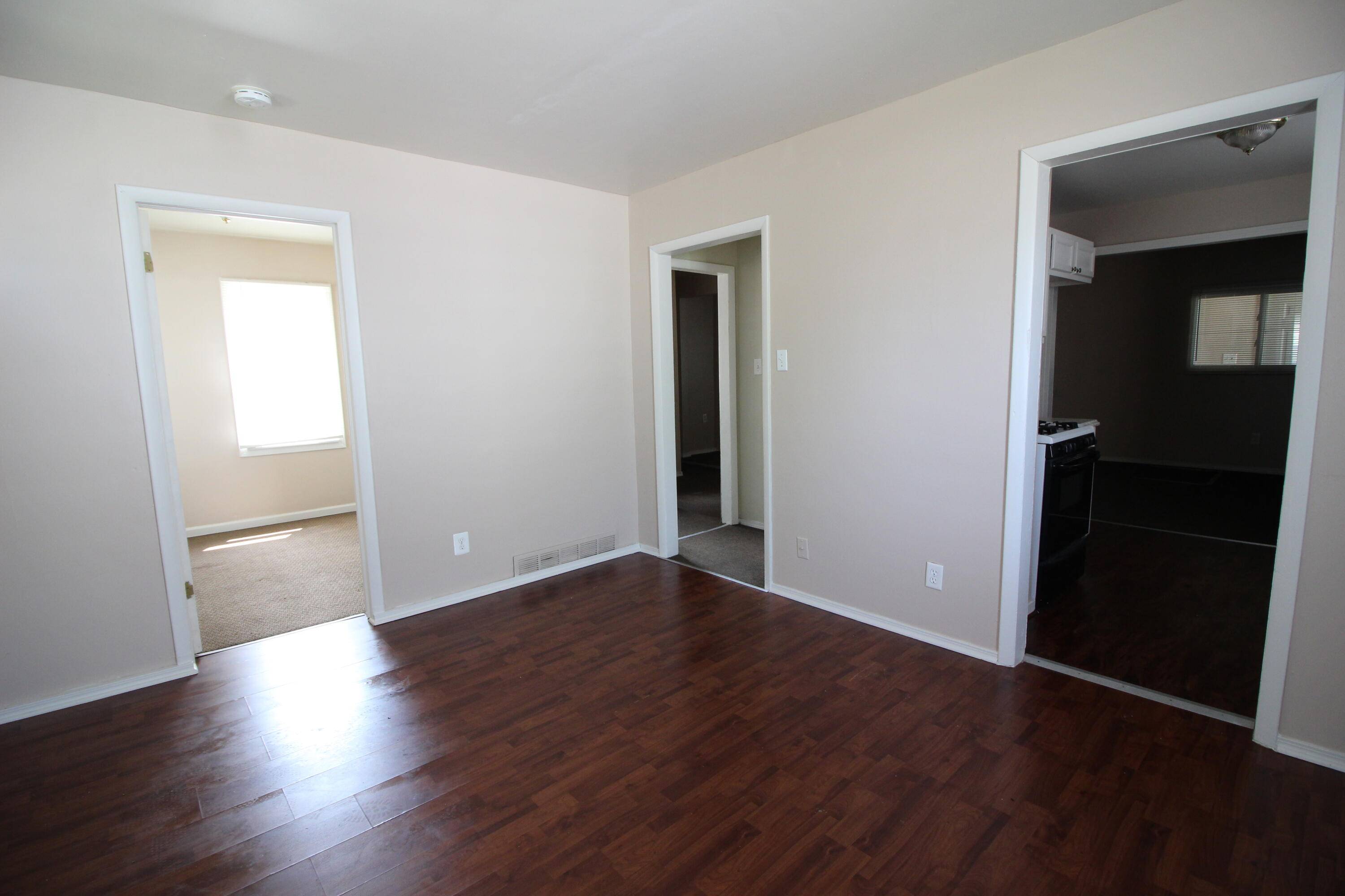 Wayne, MI 48184,4120 1st ST