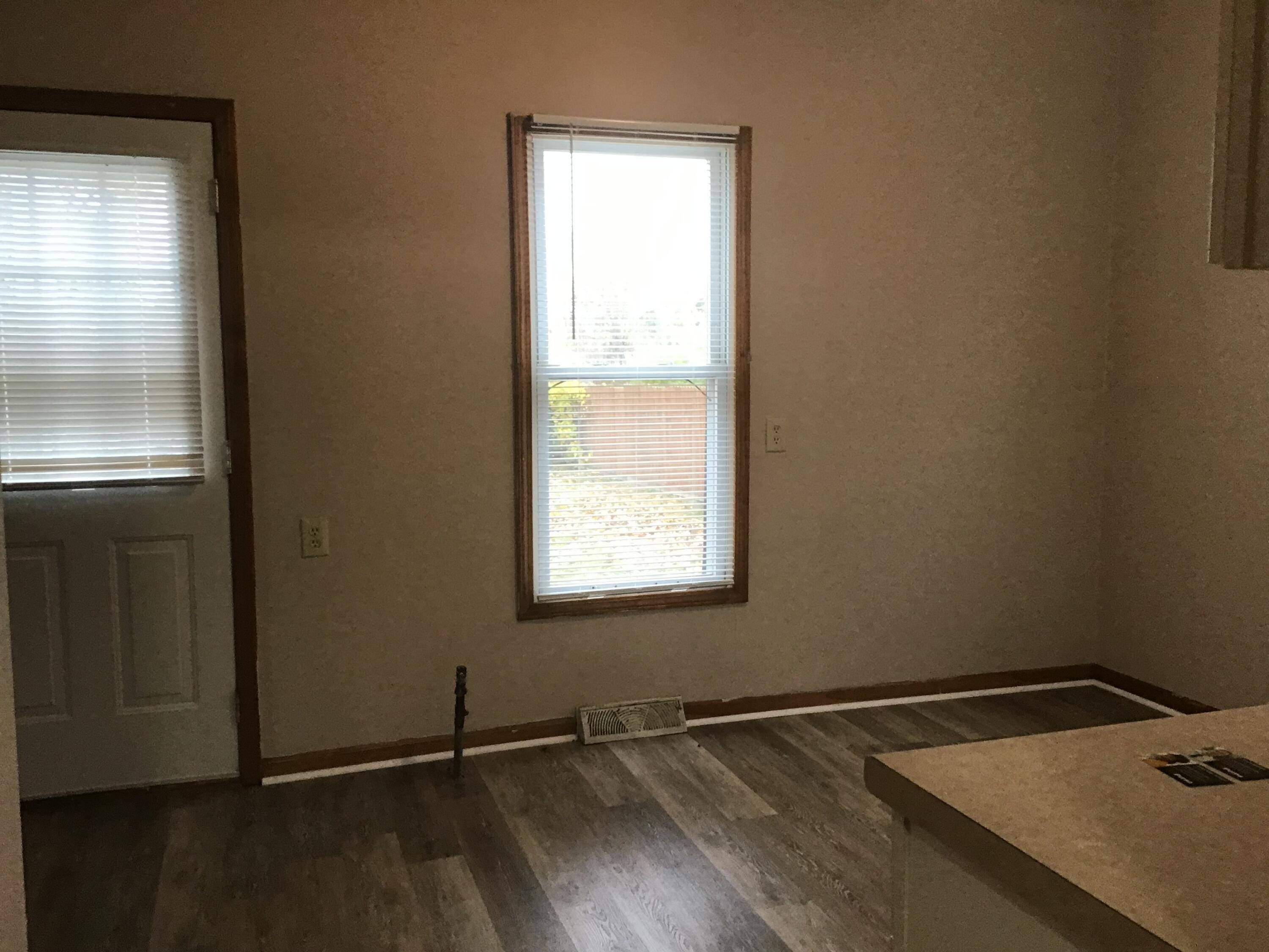 Wyandotte, MI 48192,3152 9th ST