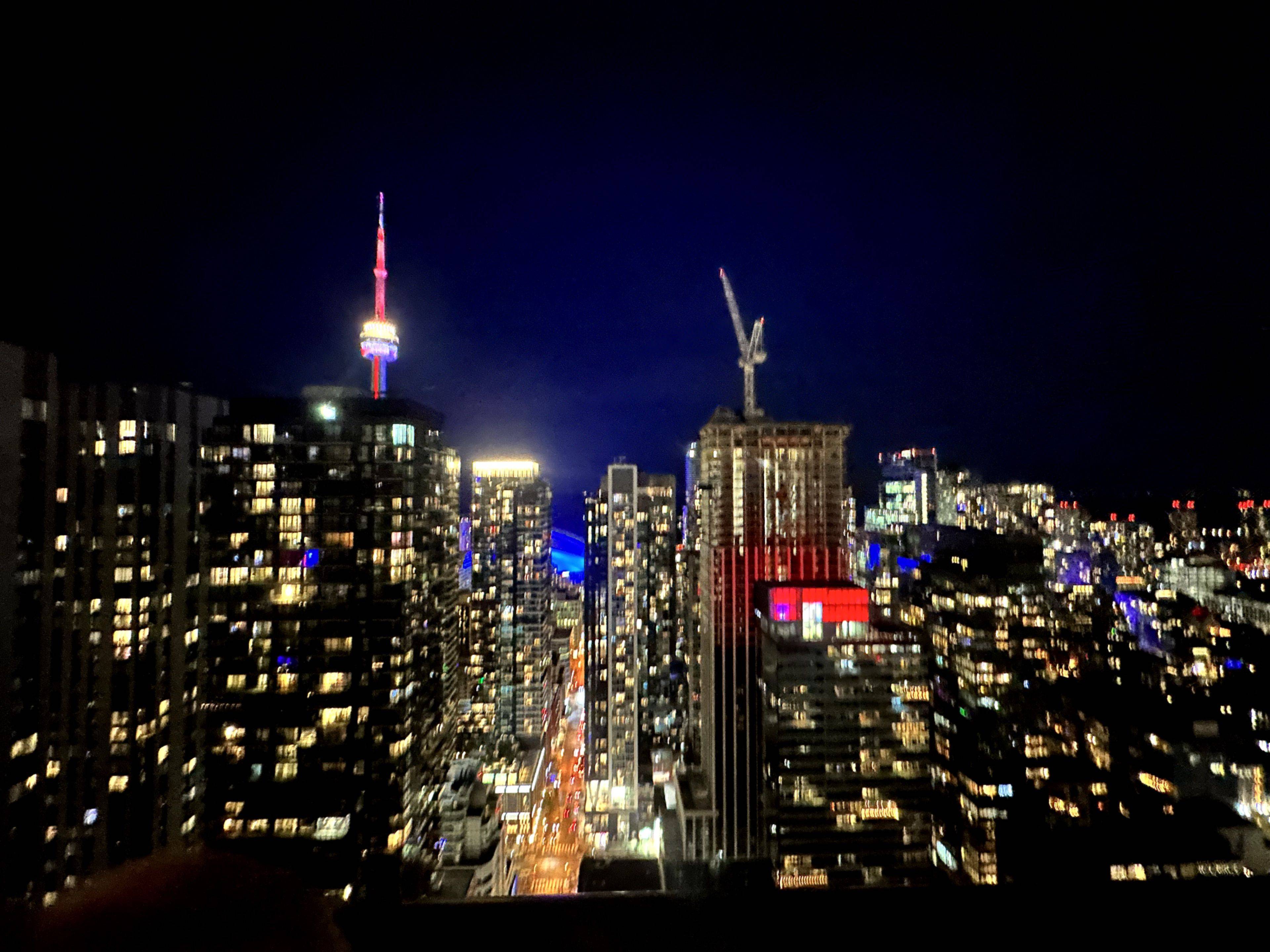 Toronto C01, ON M5V 0W2,108 Peter ST #4906