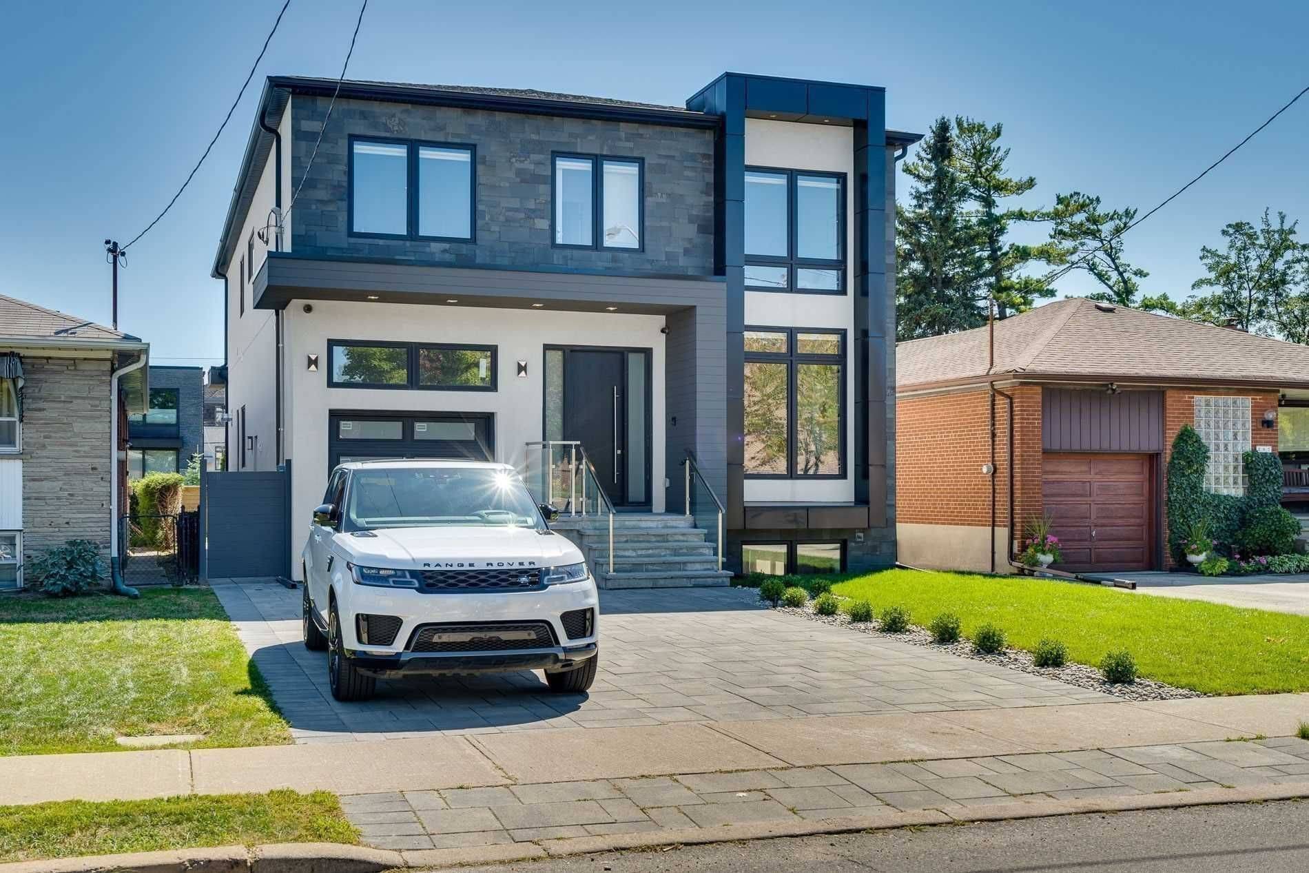 Toronto C04, ON M5M 2V8,285 Joicey BLVD