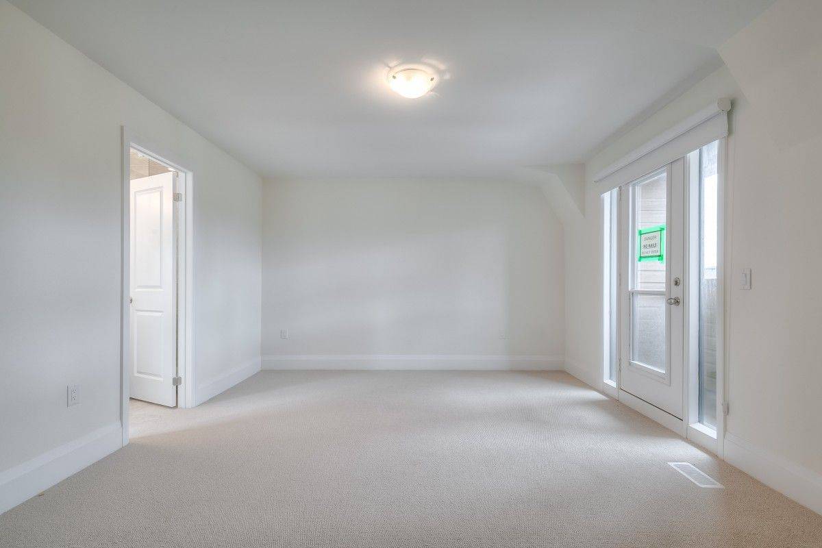 Toronto C14, ON M2N 0K3,23 Kenneth Woods CRES