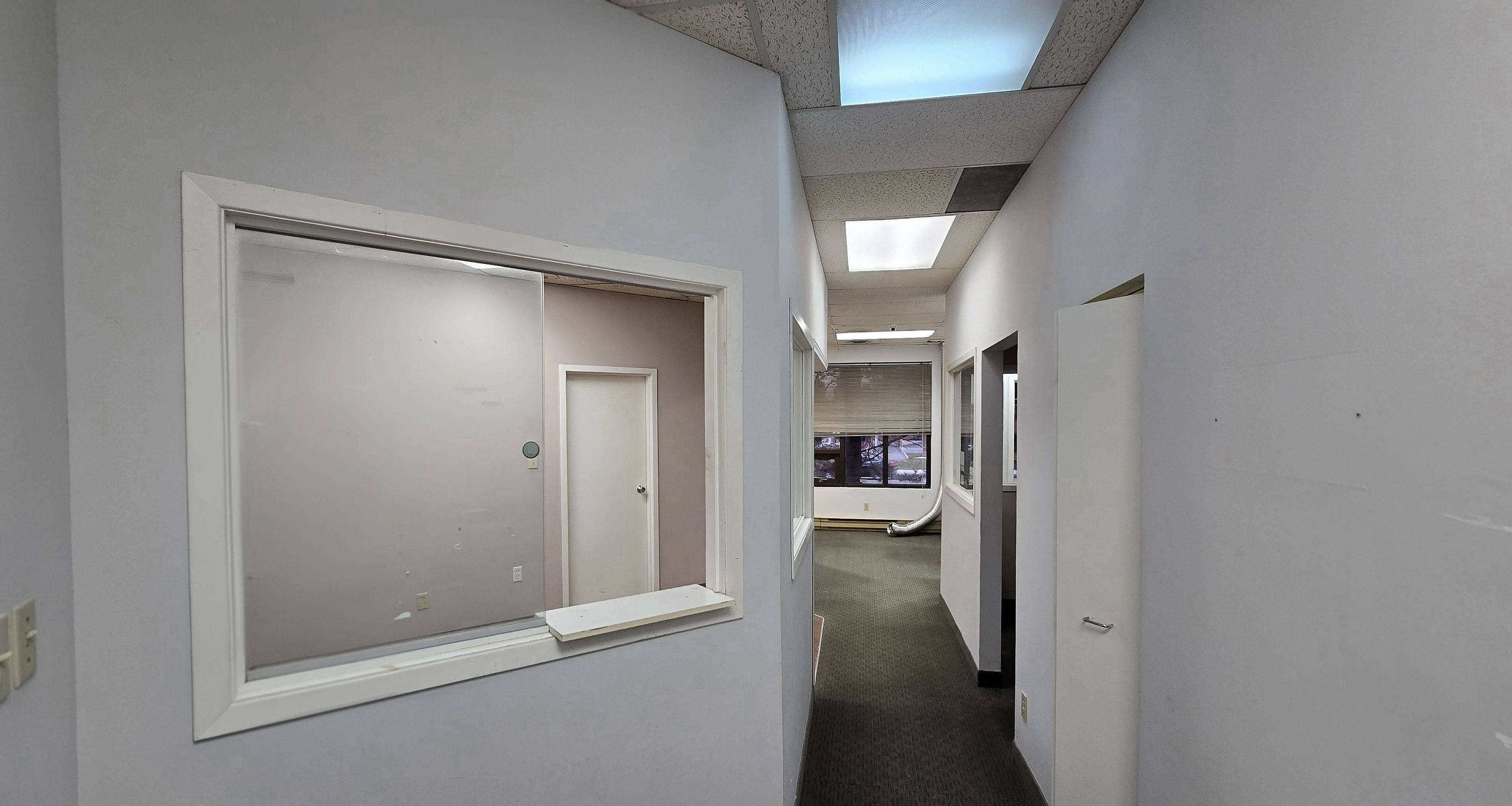 Toronto E05, ON M1T 1V5,2201 Warden AVE #102