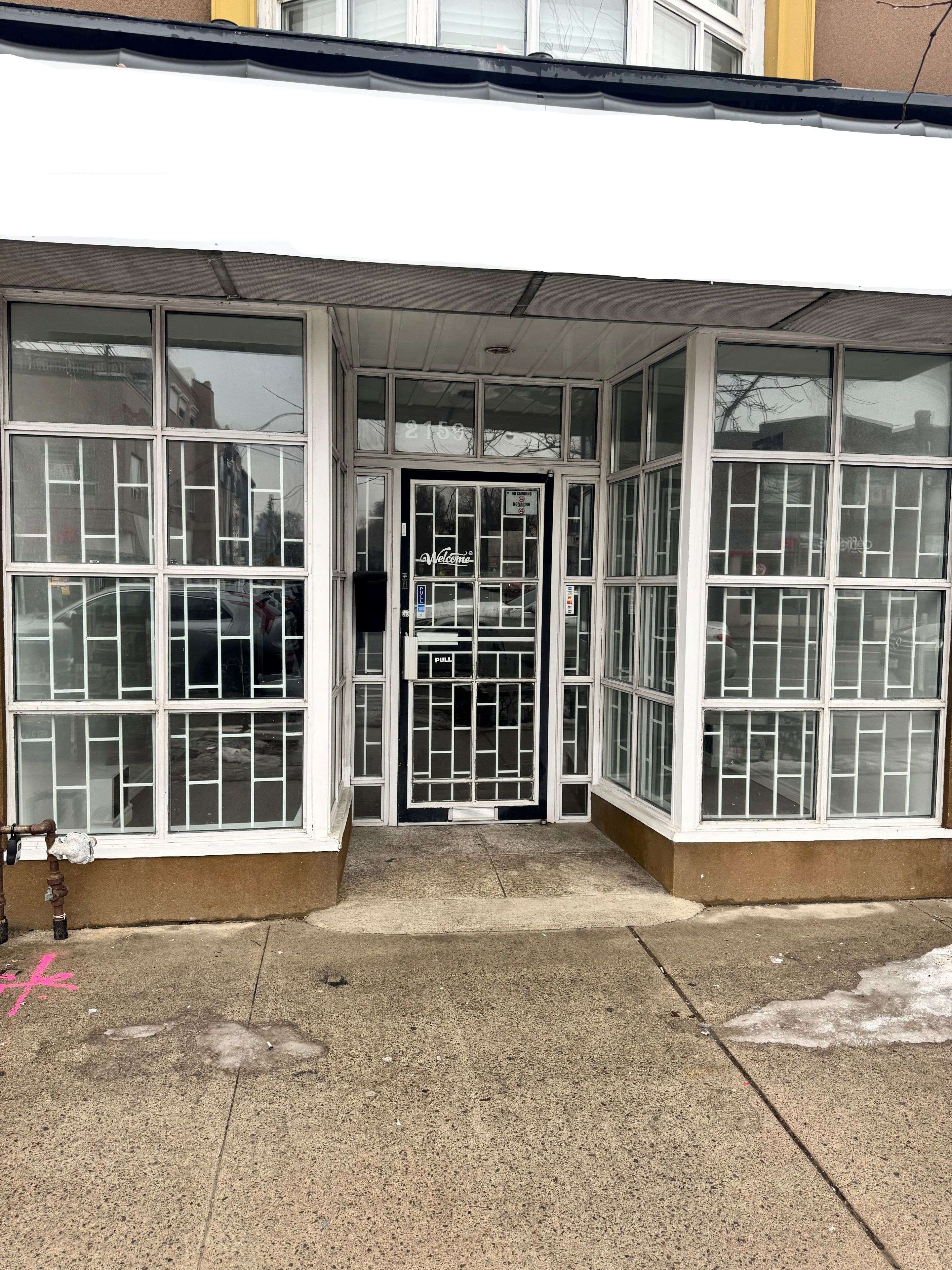 Toronto E02, ON M4C 1K2,2159 Danforth AVE