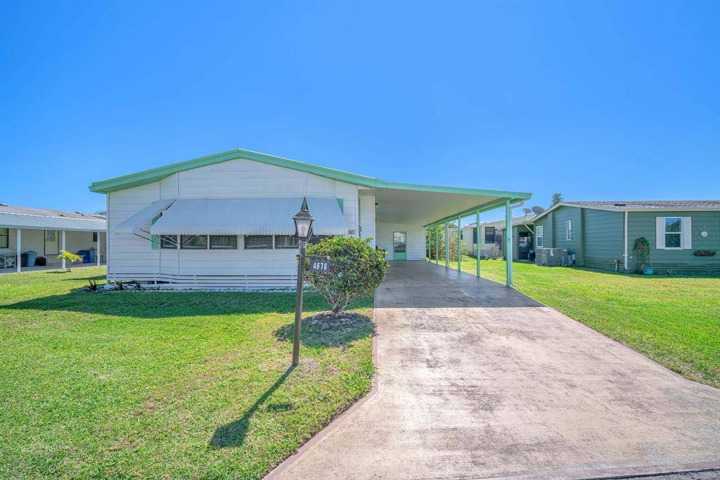 Stuart, FL 34997,4676 SE Basswood Terrace