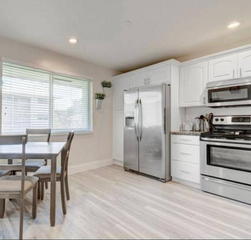 Boca Raton, FL 33432,55 SE 14th St #207