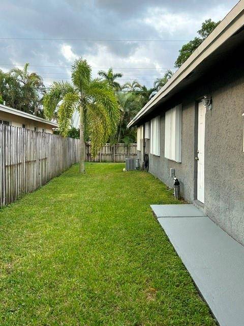 Wilton Manors, FL 33305,432 NE 23rd St