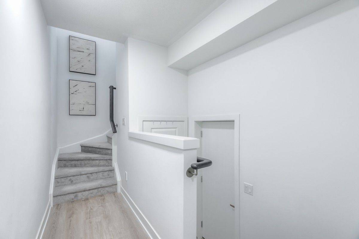 Whitchurch-stouffville, ON L4A 4W8,23 Nordic LN