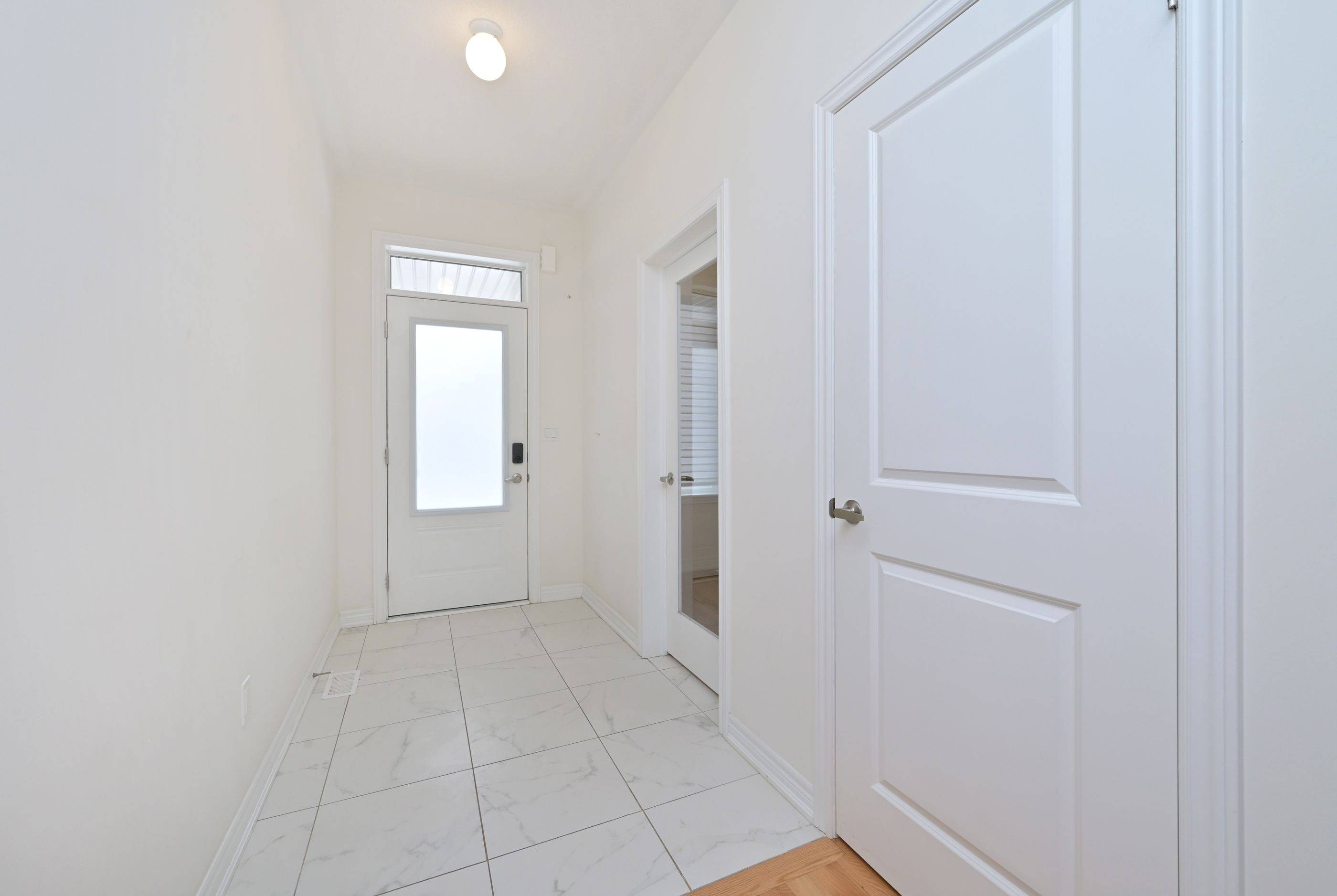 Innisfil, ON L0L 0B1,1345 Davis LOOP