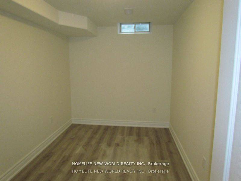 Richmond Hill, ON L4S 1T9,11 Peninsula CRES