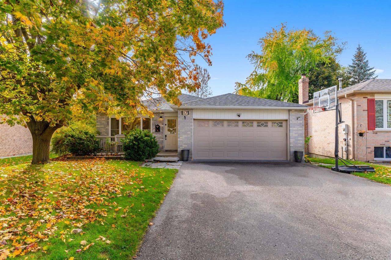 East Gwillimbury, ON L9N 1E6,17 Beckett AVE