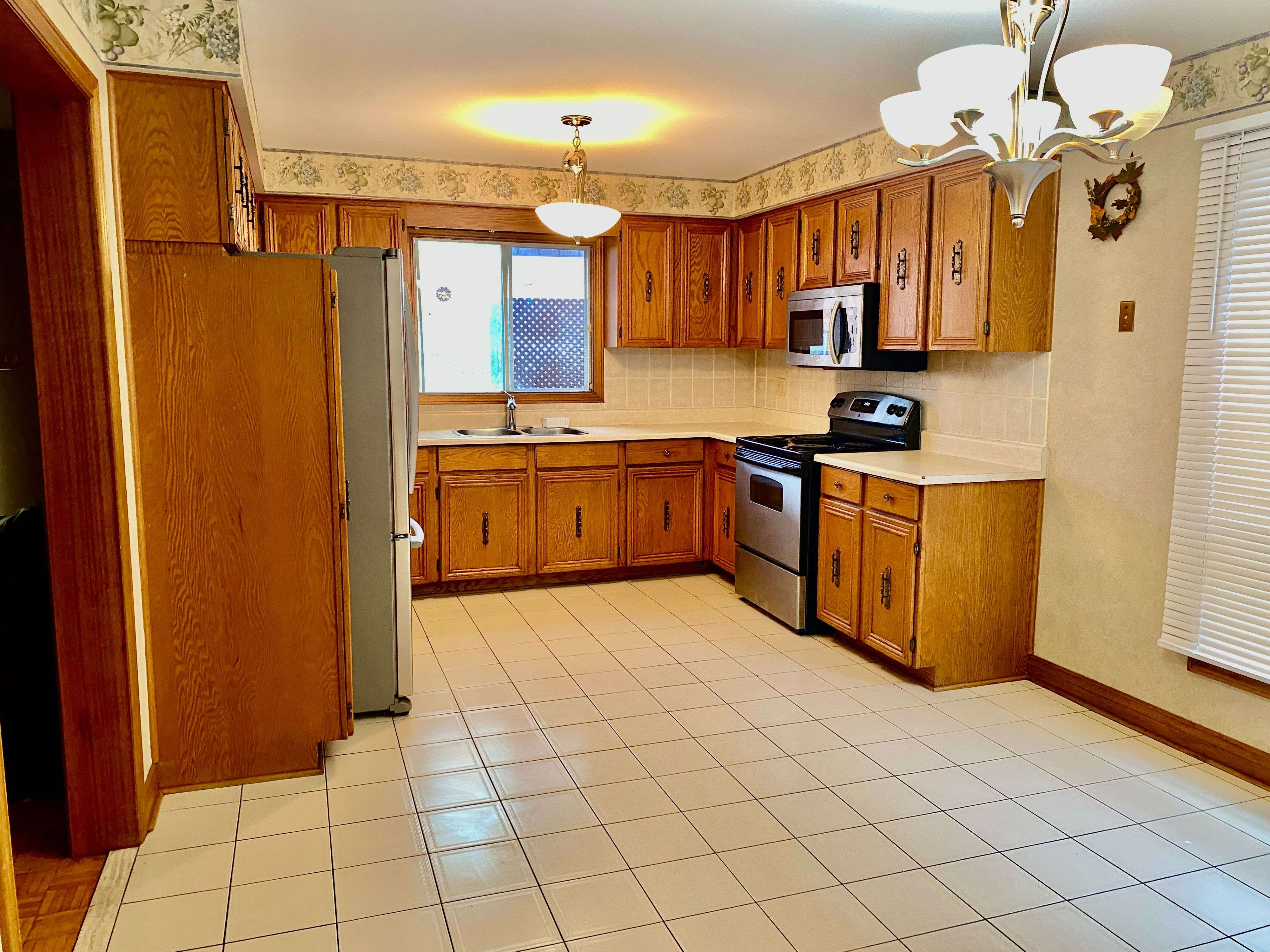 Vaughan, ON L4L 6P2,130 Jackman CRES