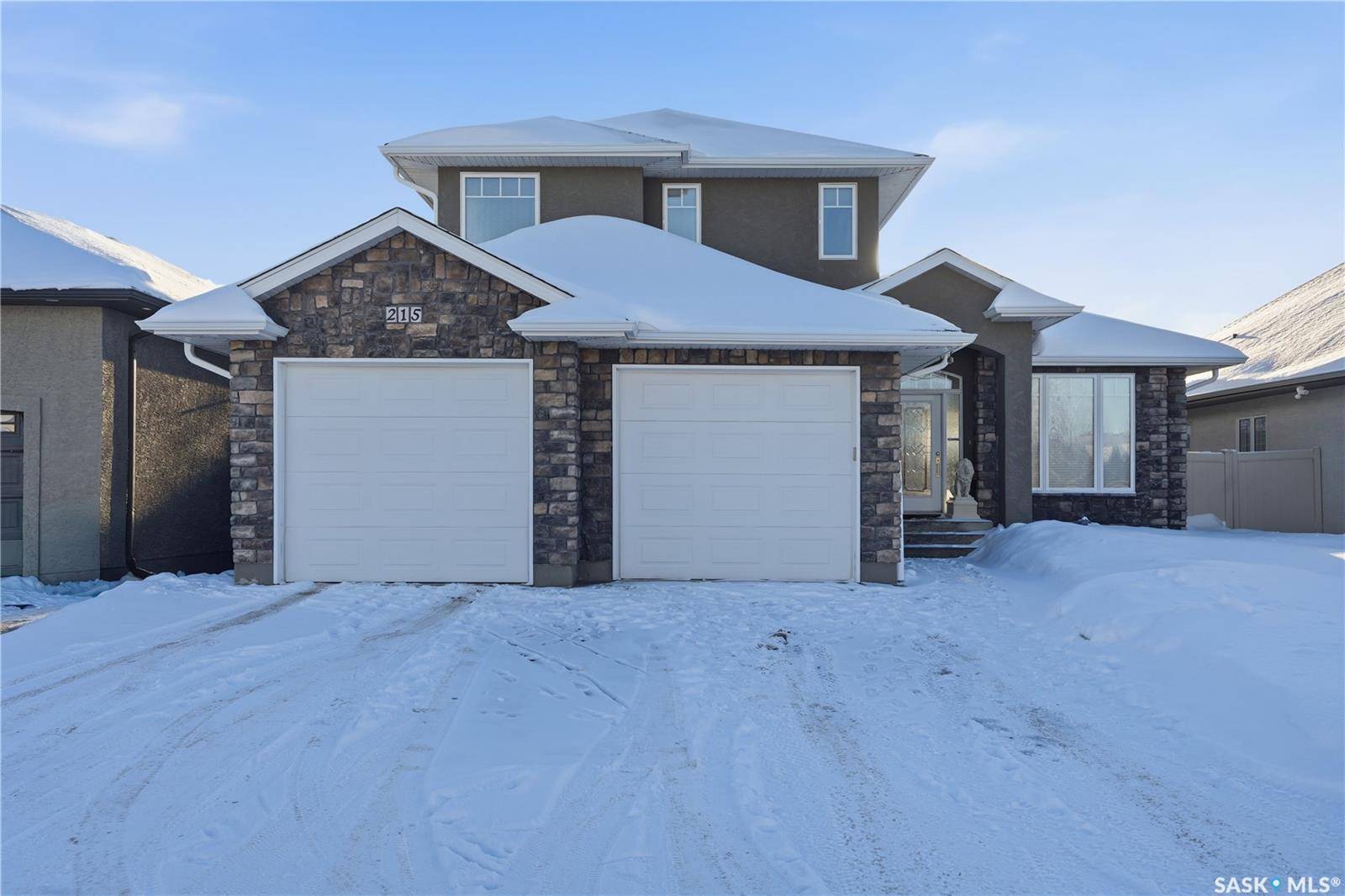 Saskatoon, SK S7V 1K6,215 BEECHWOOD CRESCENT