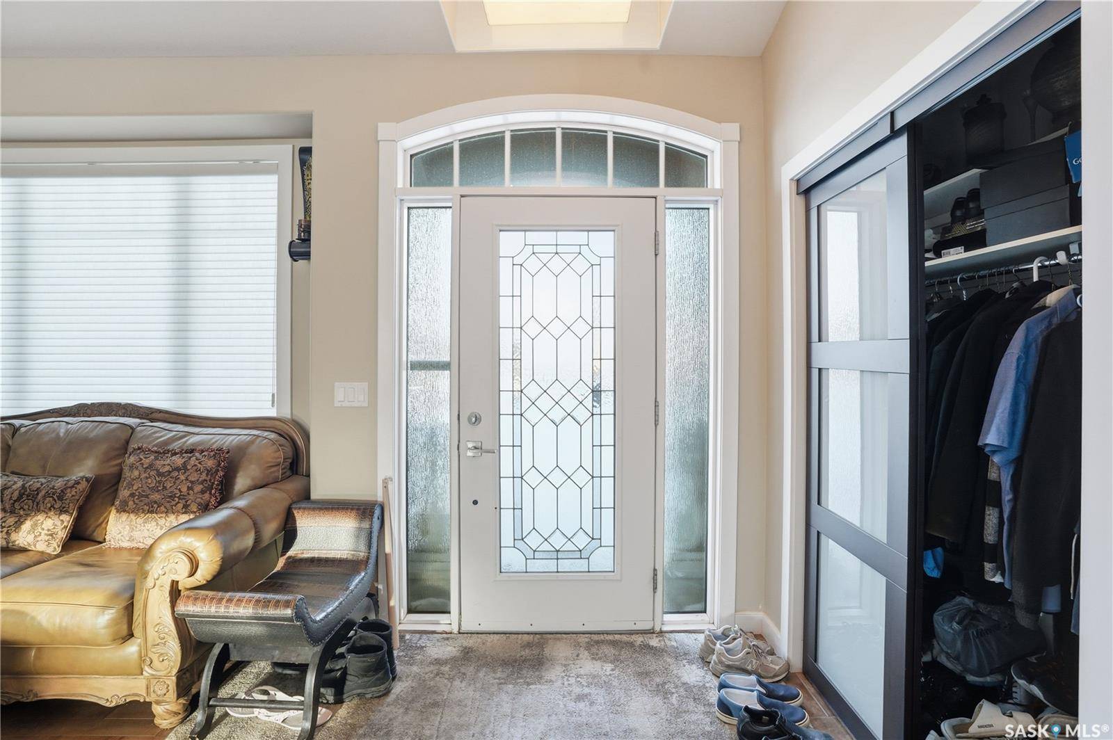 Saskatoon, SK S7V 1K6,215 BEECHWOOD CRESCENT