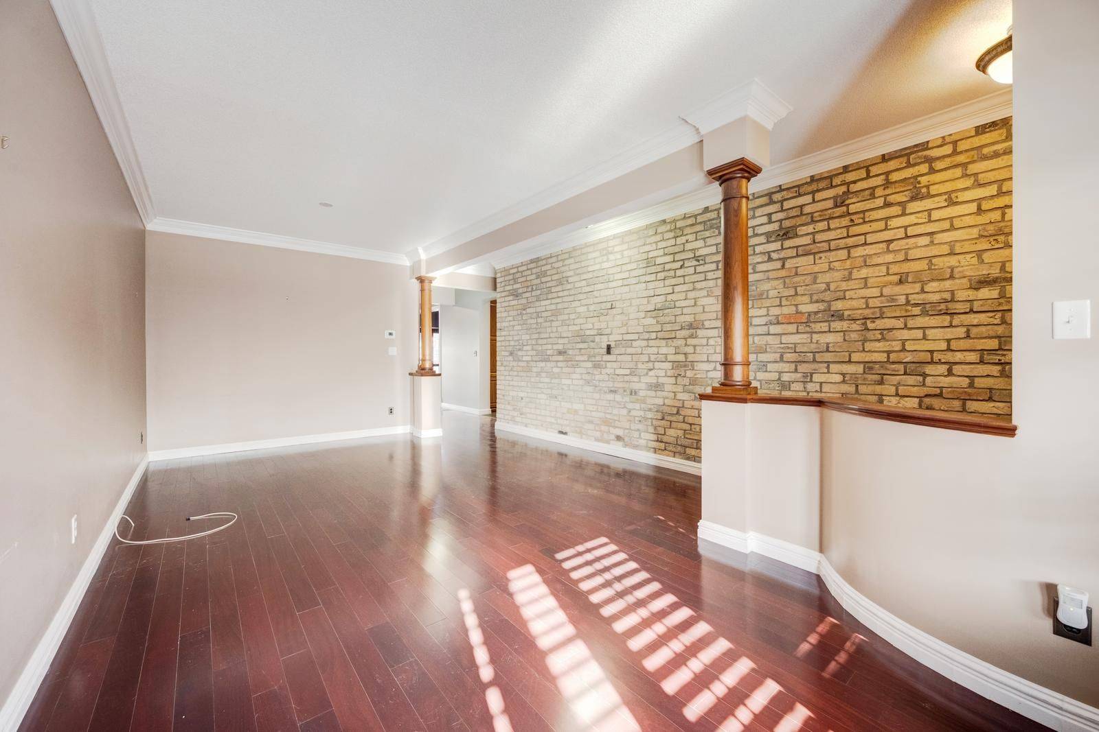 Brampton, ON L6X 0T1,69 Stillman DR