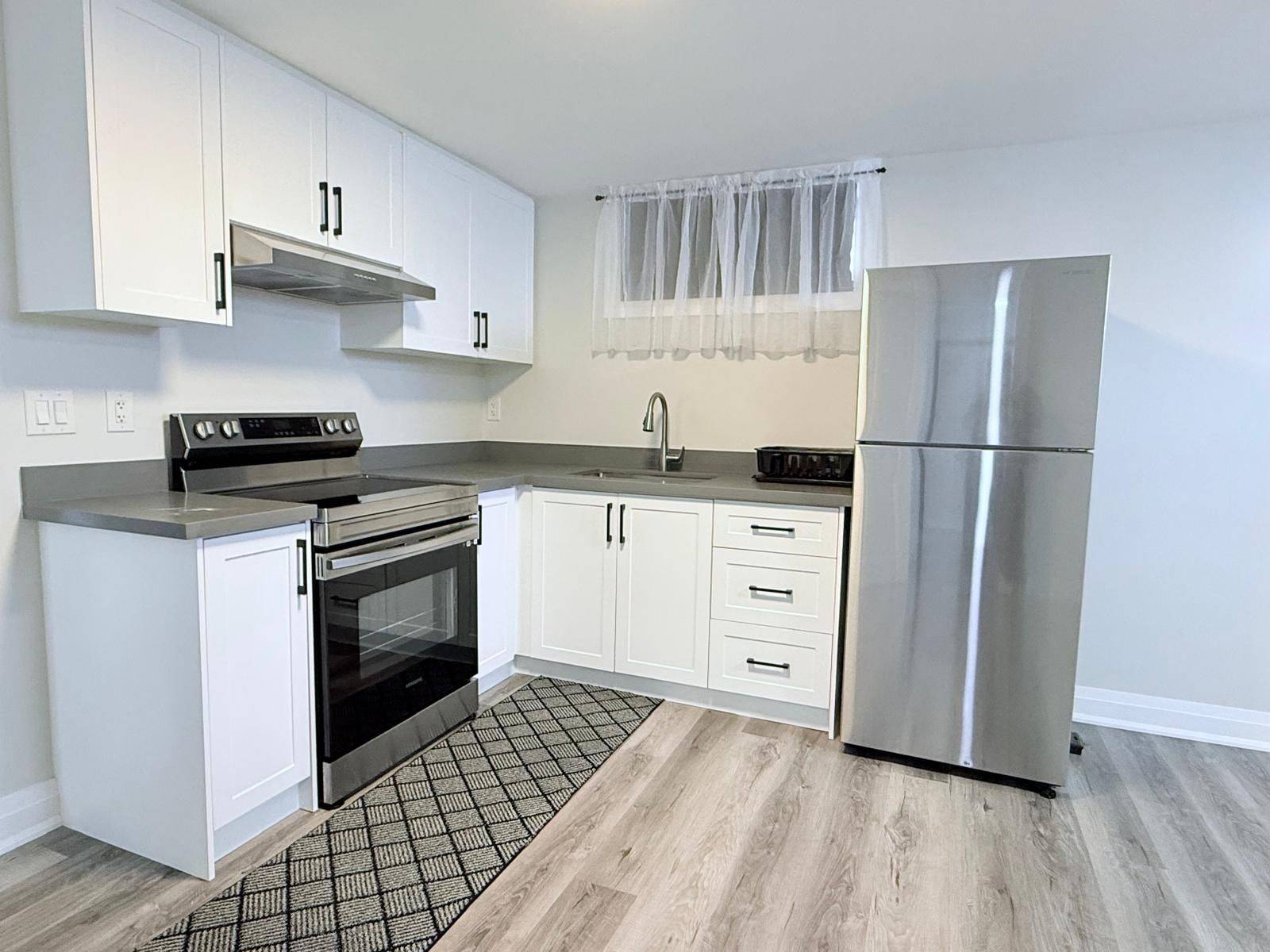 Toronto W09, ON M9R 3Z5,141 Willowridge RD #BSMT