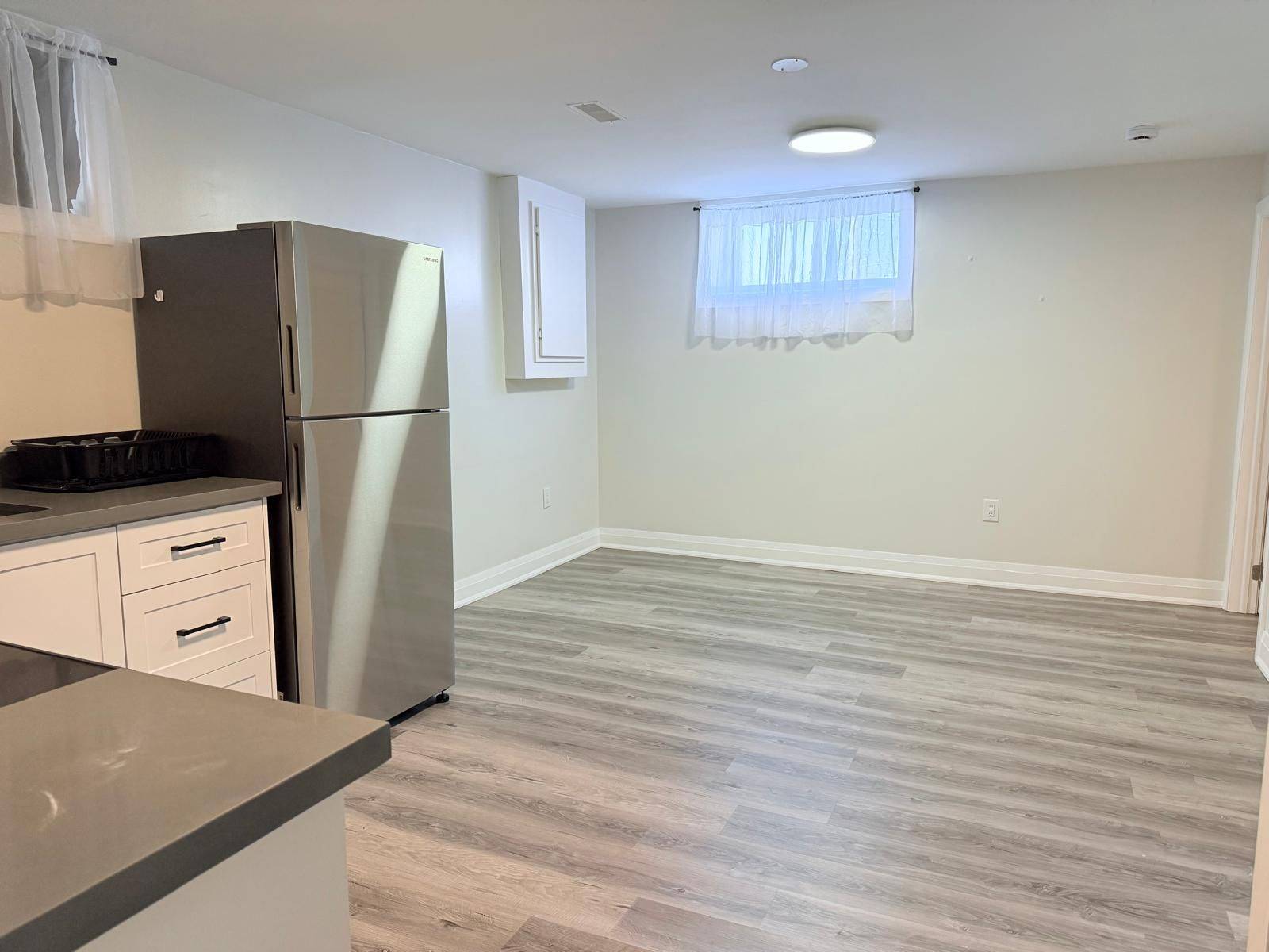 Toronto W09, ON M9R 3Z5,141 Willowridge RD #BSMT