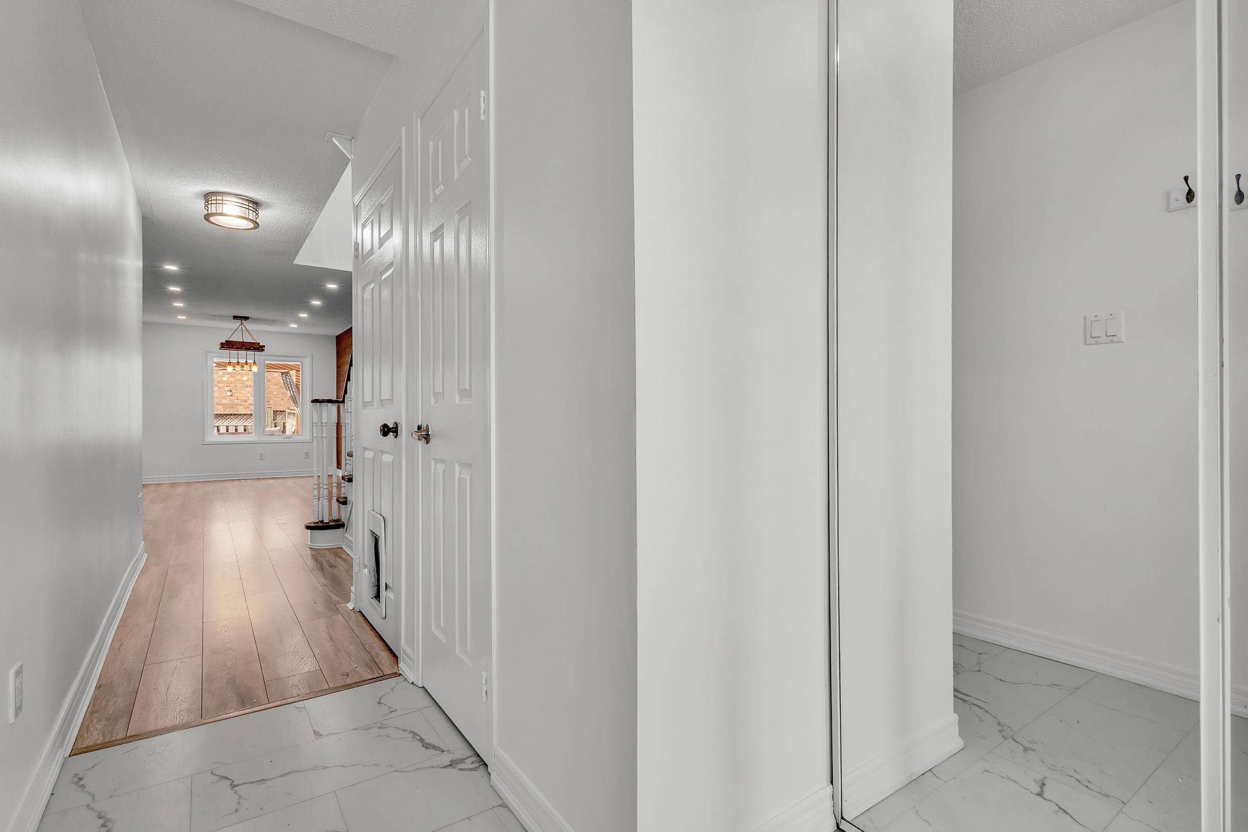 Mississauga, ON L5N 7E3,3865 Allcroft RD