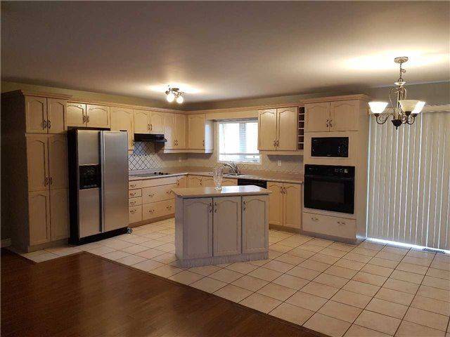 Brampton, ON L6Y 4S8,1 Spalding Gate W