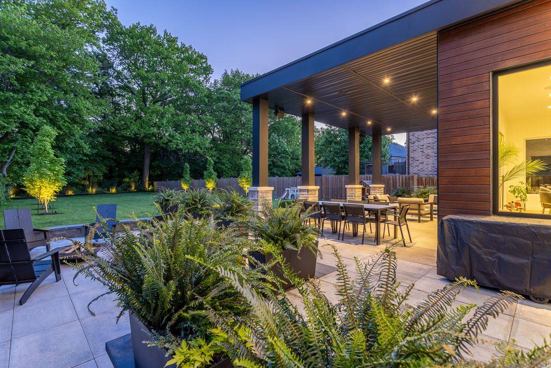 Toronto W09, ON M9P 2X4,14 Penhale DR