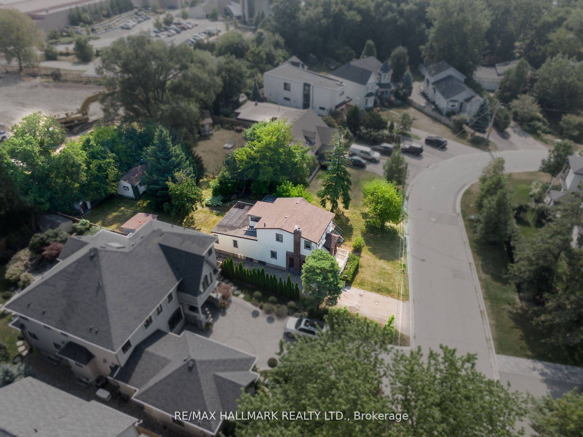 Mississauga, ON L5G 1P3,724-728 Montbeck CRES