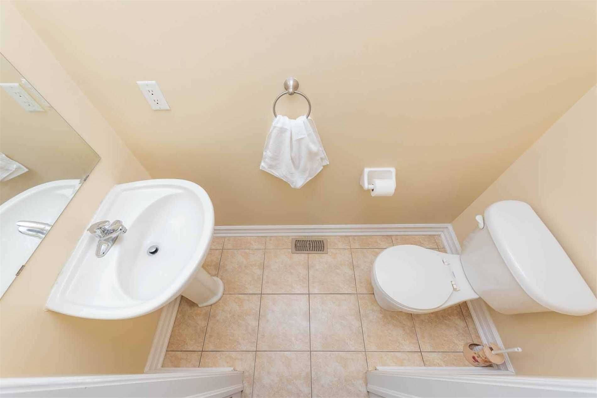 Milton, ON L9T 0X6,289 Potts TER