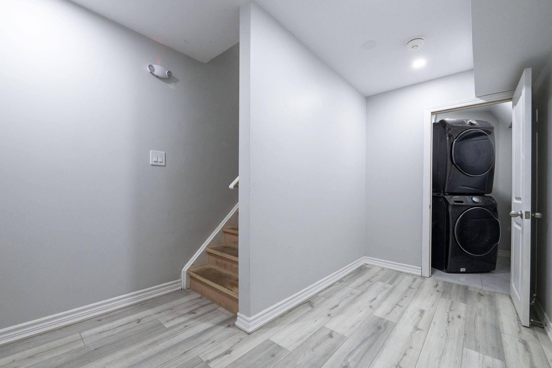 Brampton, ON L7A 5A1,2 Nightjar DR ##Bsmt