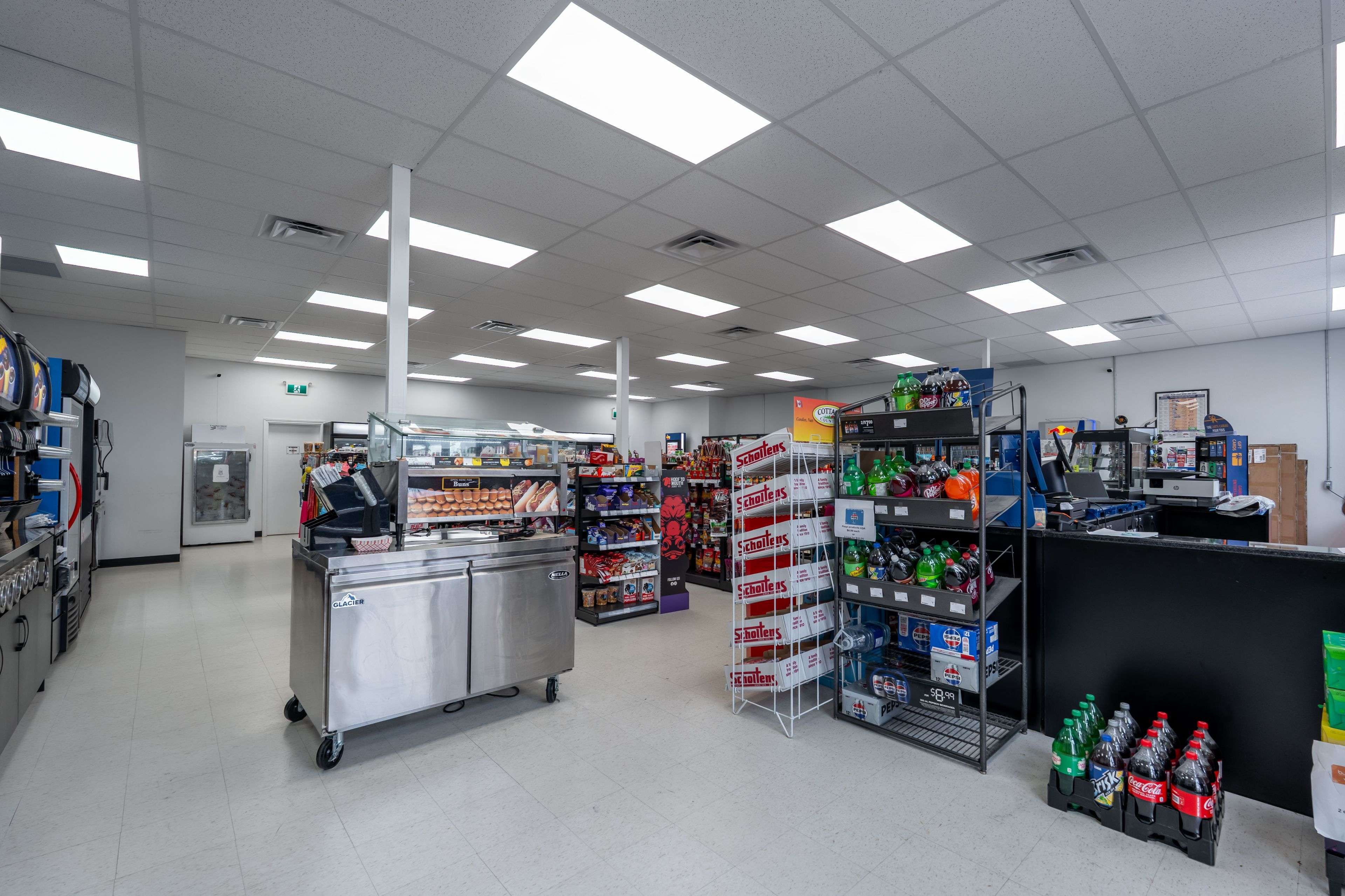 Warwick, ON N0M 2S0,5274 NAUVOO RD