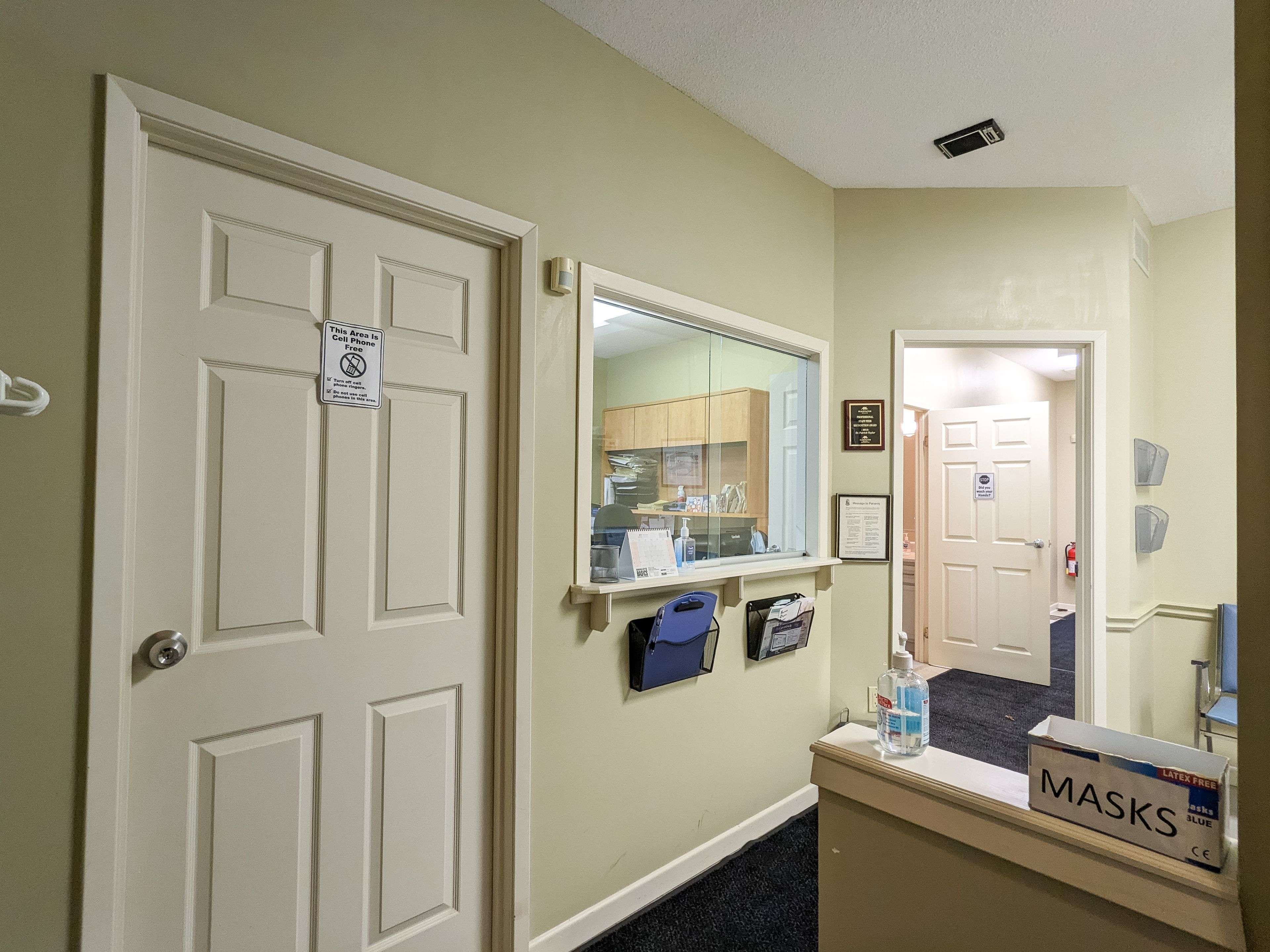 Sarnia, ON N7T 4V8,140 Cameron ST