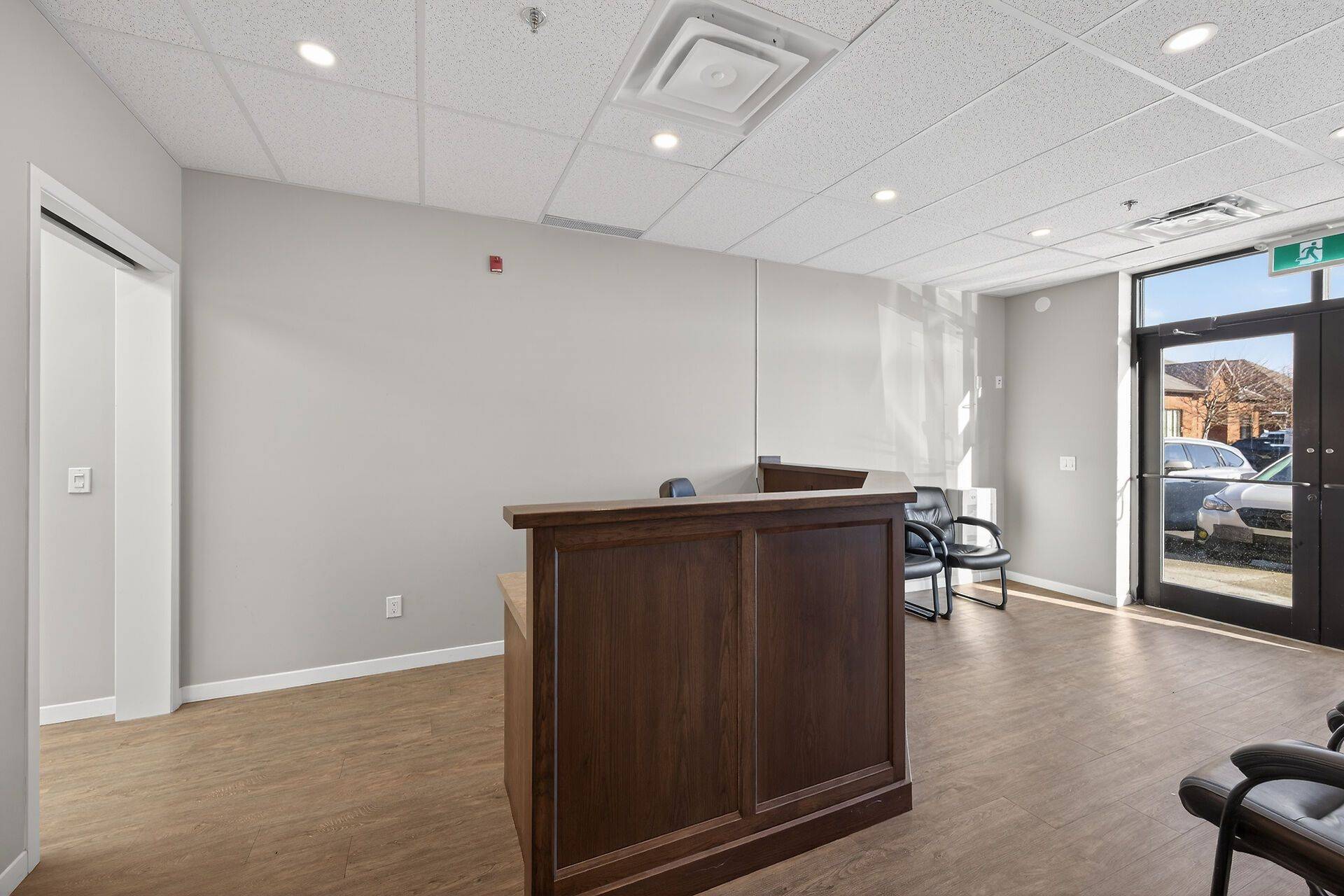 Hamilton, ON L8B 1B5,170 Rockhaven LN #109