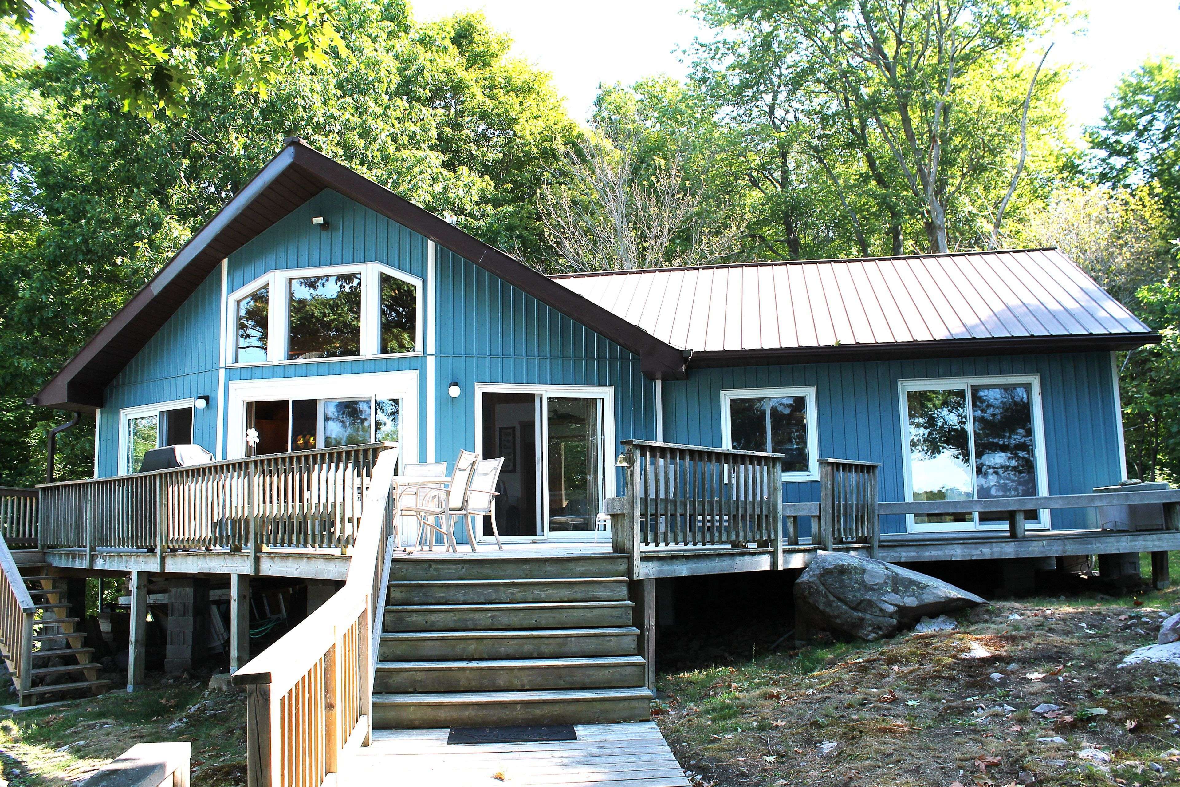 14 DOWNIE N/A, Frontenac Islands, ON K0E 1L0