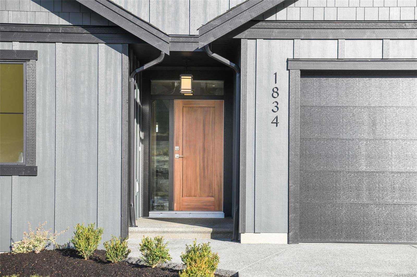 Courtenay, BC V9N 9X5,1834 Crown Isle Blvd