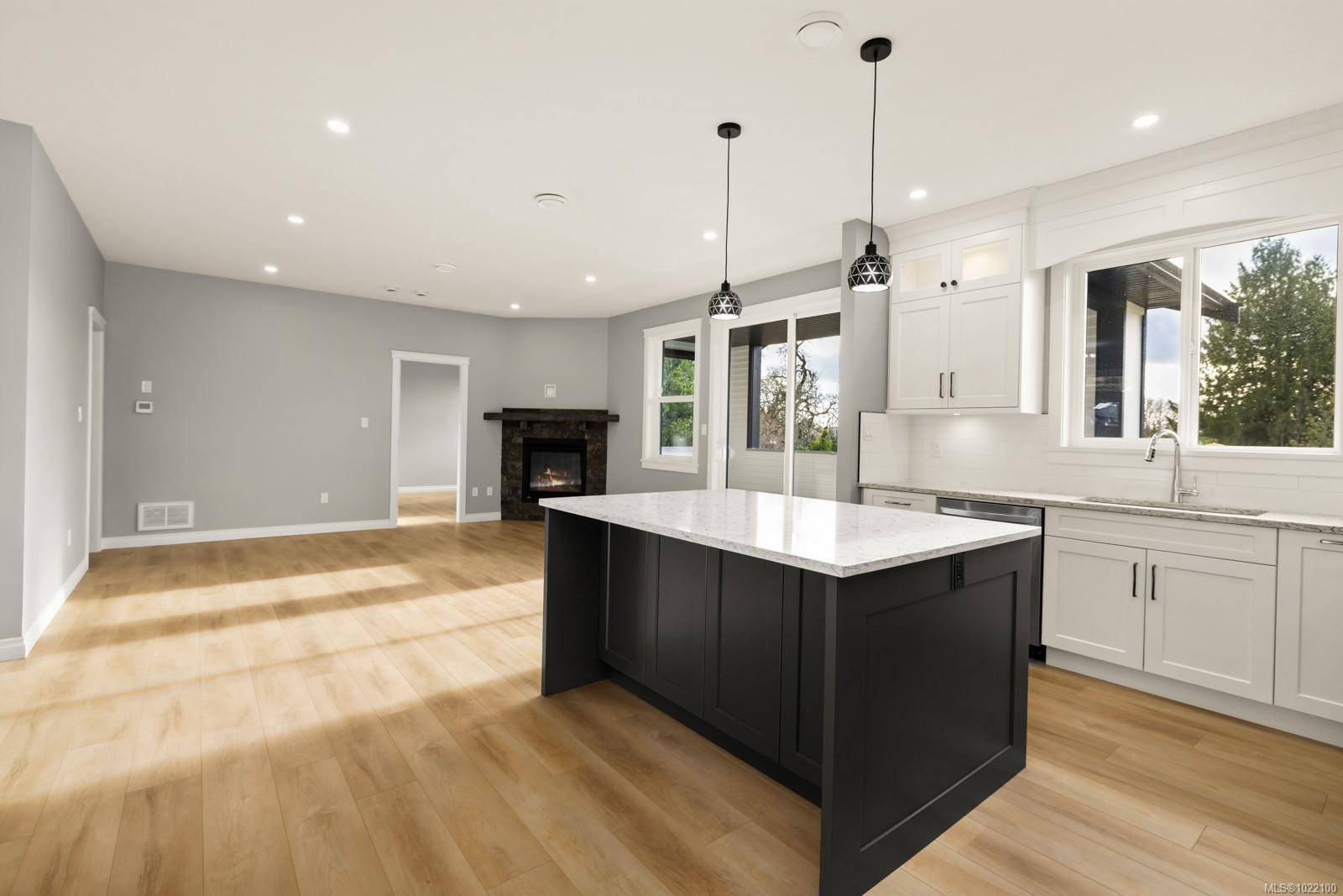 Duncan, BC V9L 0J2,2036 Oakhill Pl