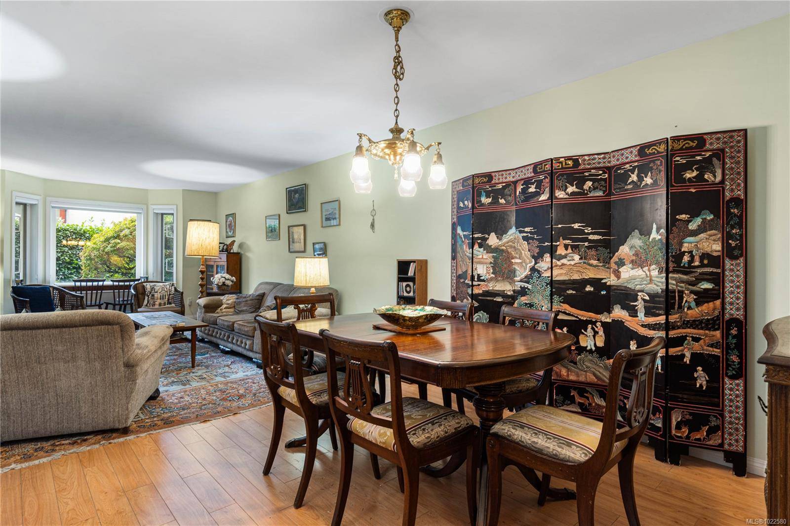 Nanaimo, BC V9R 2R5,320 Selby St #102