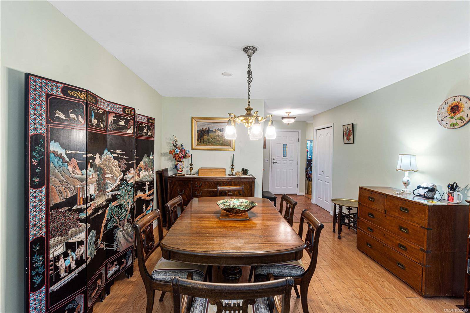 Nanaimo, BC V9R 2R5,320 Selby St #102