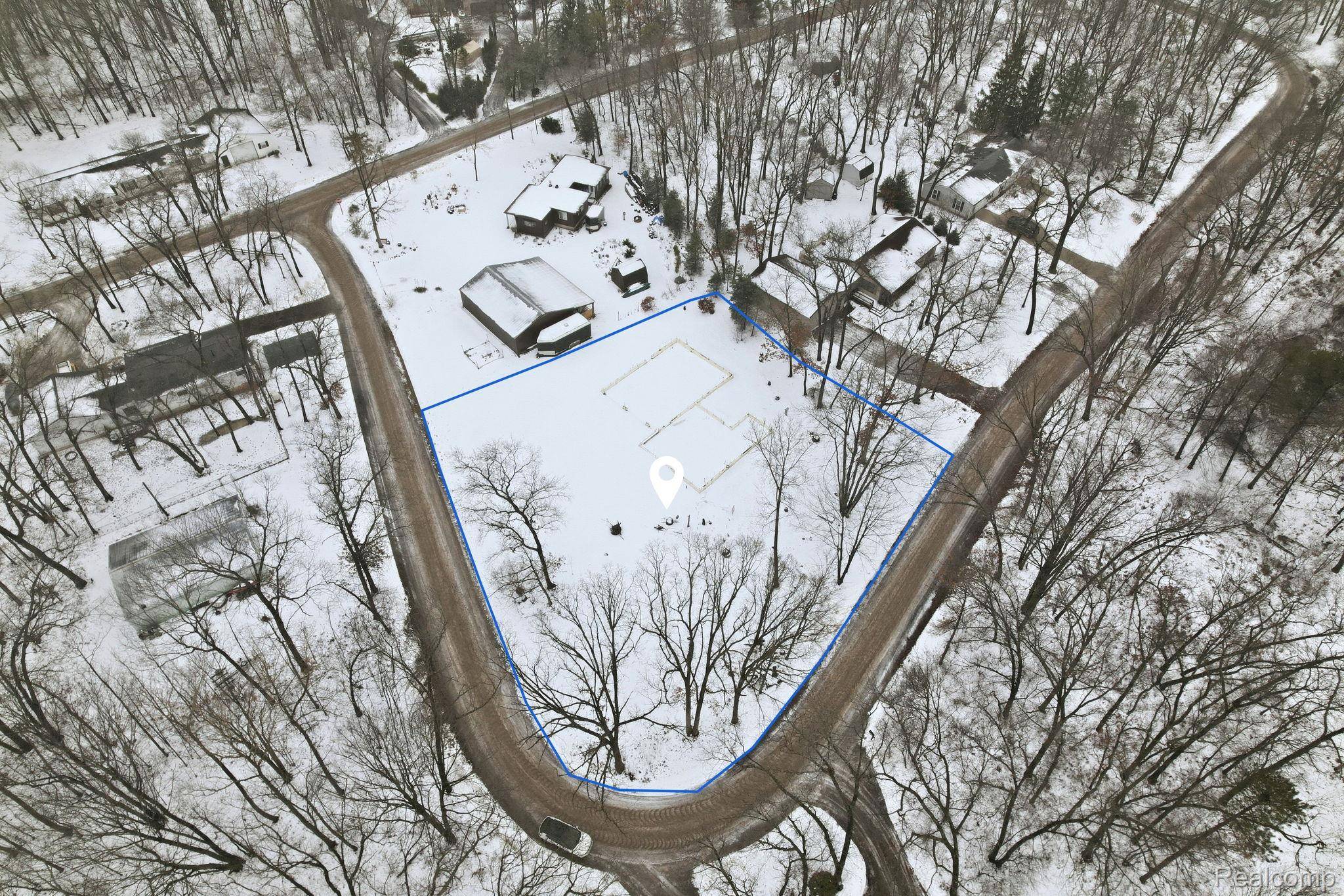 Huron, MI 48725,4081 Captains DR