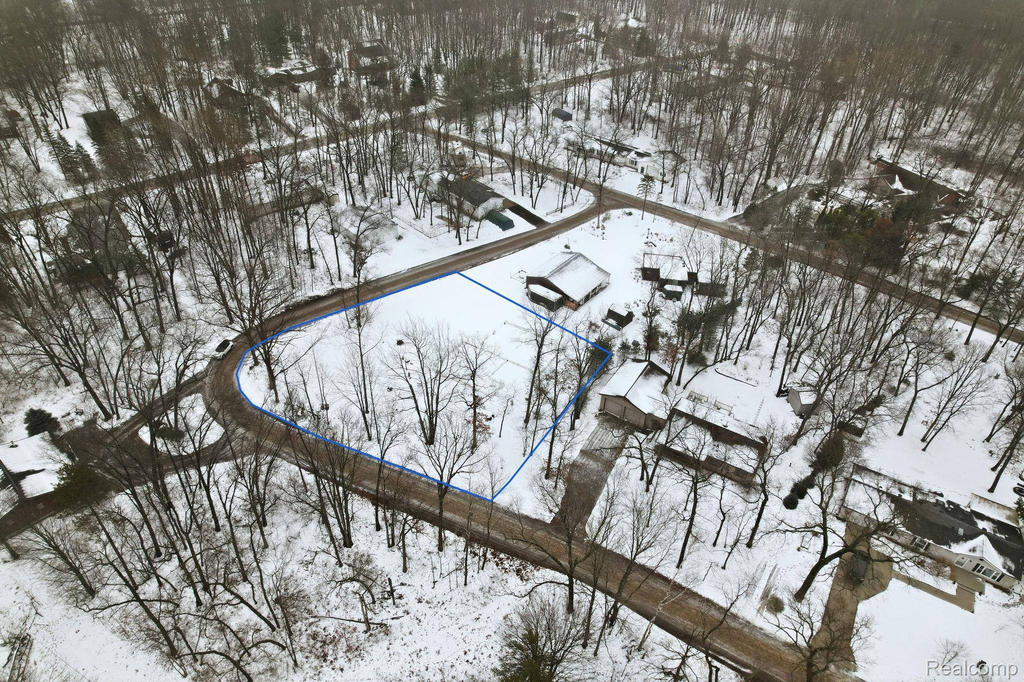 Huron, MI 48725,4081 Captains DR