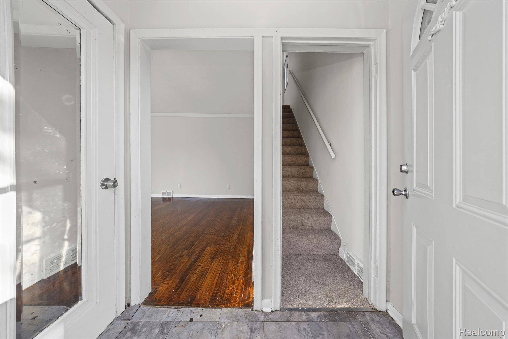 Detroit, MI 48205,18680 Westphalia