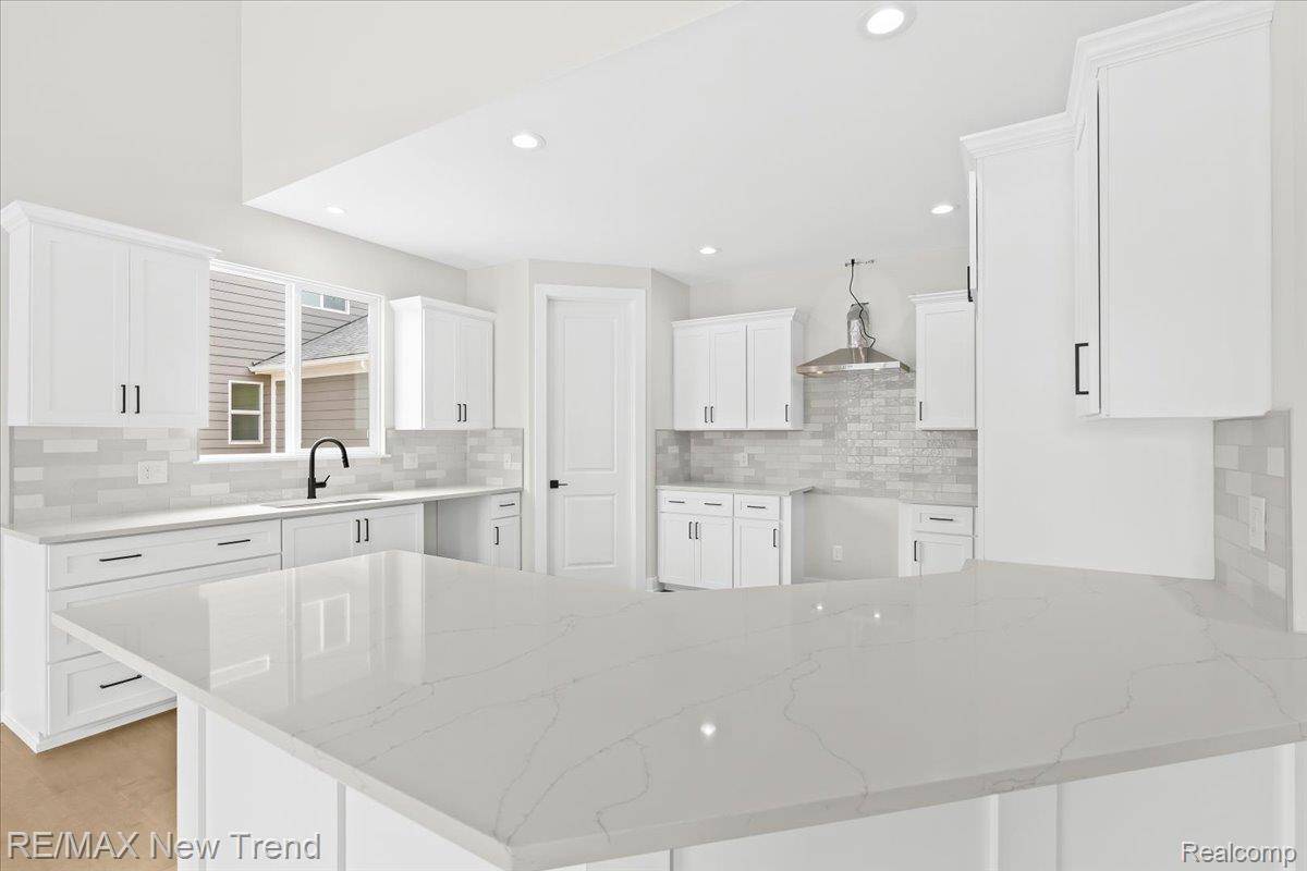 Commerce Twp, MI 48382,8541 Joseph ST