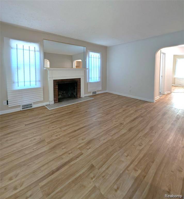 Detroit, MI 48235,16146 Prevost ST