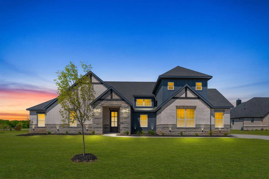 Royse City, TX 75189,6220 Purple English Oak