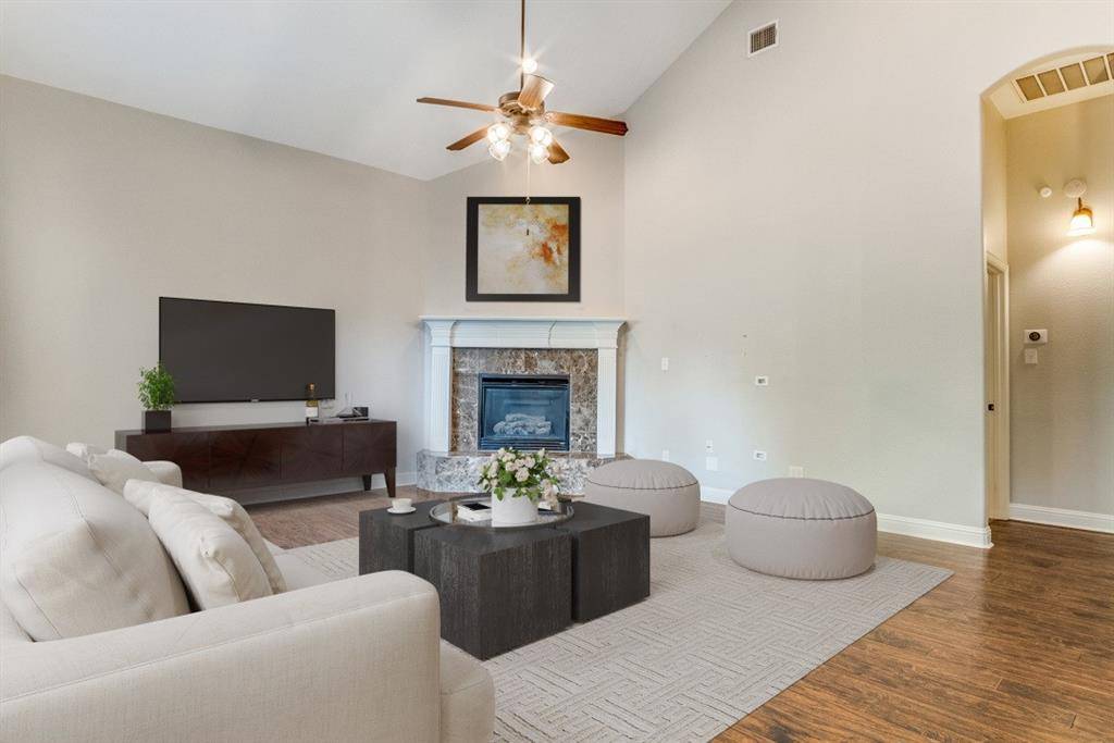 Fort Worth, TX 76116,2612 Waters Edge Lane