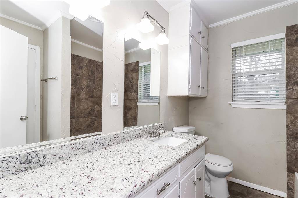 Fort Worth, TX 76133,3812 Glenmont Drive