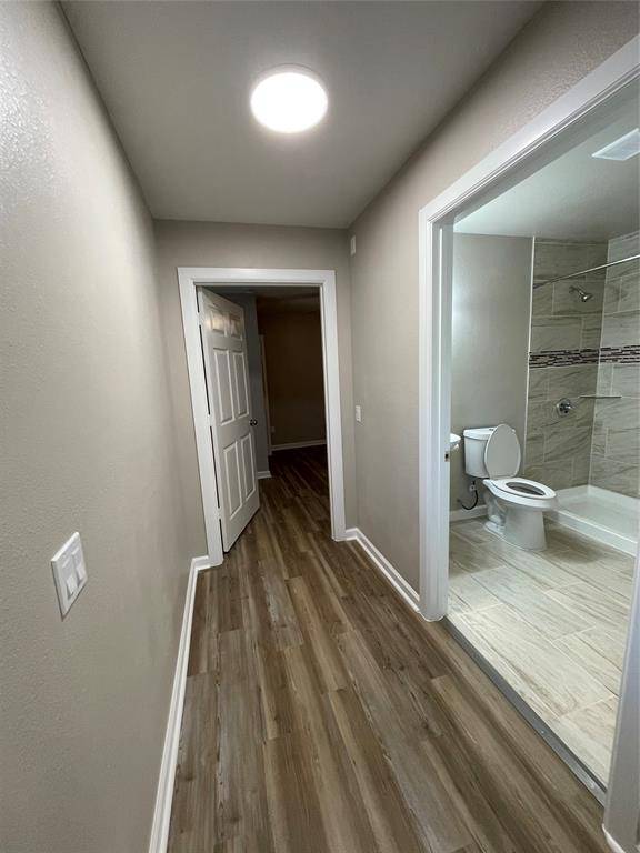 Valley View, TX 76272,110 Crockett Street #B