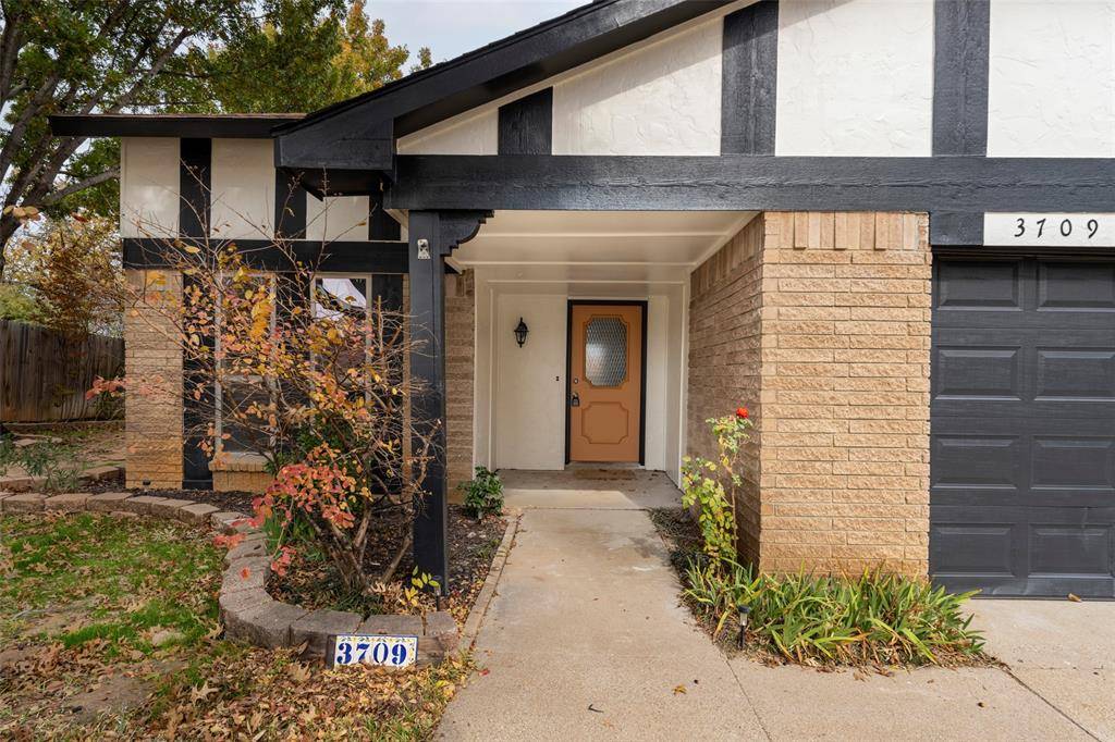 Arlington, TX 76016,3709 Ravenhill Lane