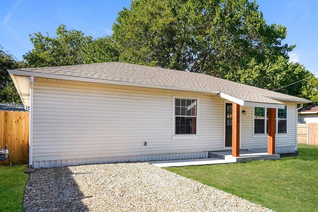 Crandall, TX 75114,102 Barton Street