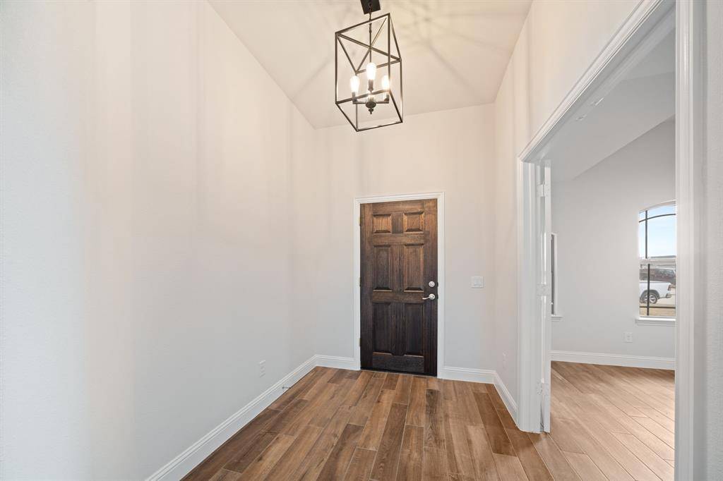 Tioga, TX 76271,618 Kyle Drive