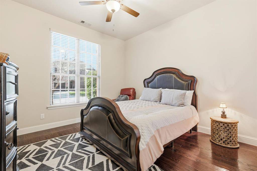 The Colony, TX 75056,8225 Bonny Bank