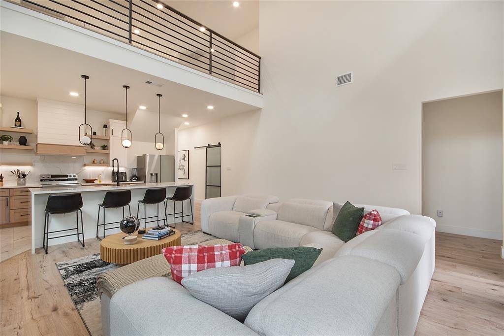 Dallas, TX 75216,4648 Corregidor Street