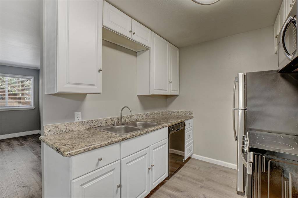 Dallas, TX 75219,3310 Douglas Avenue #C