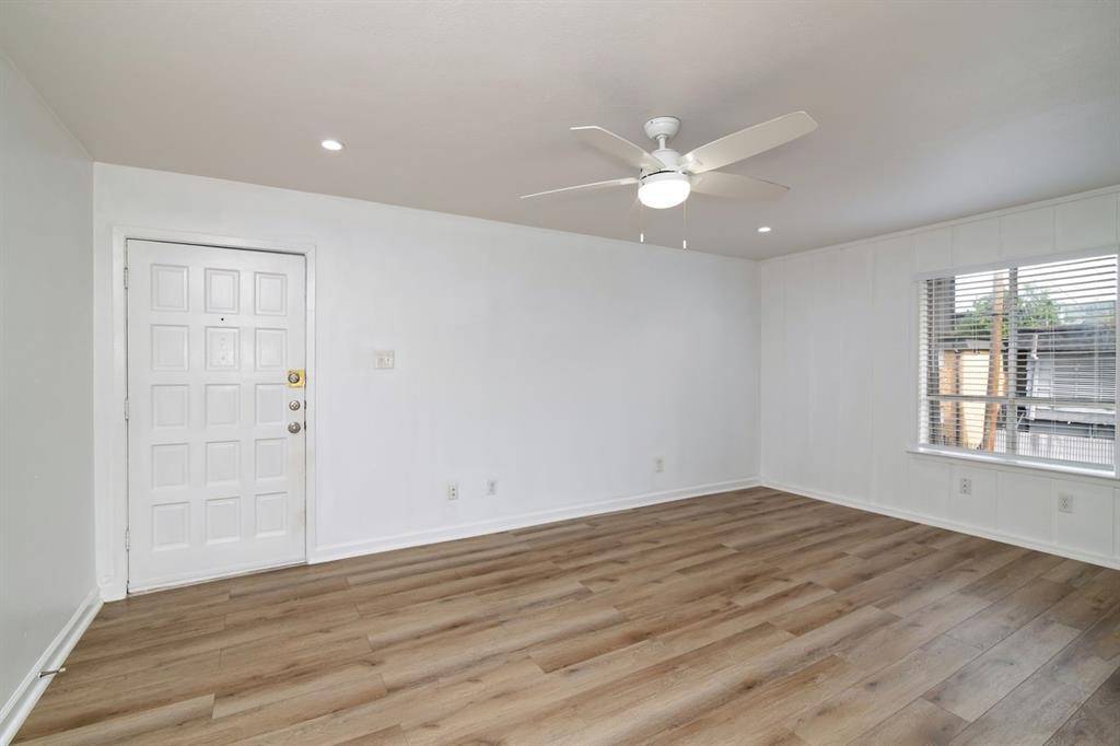 Dallas, TX 75219,2808 Throckmorton Street #212